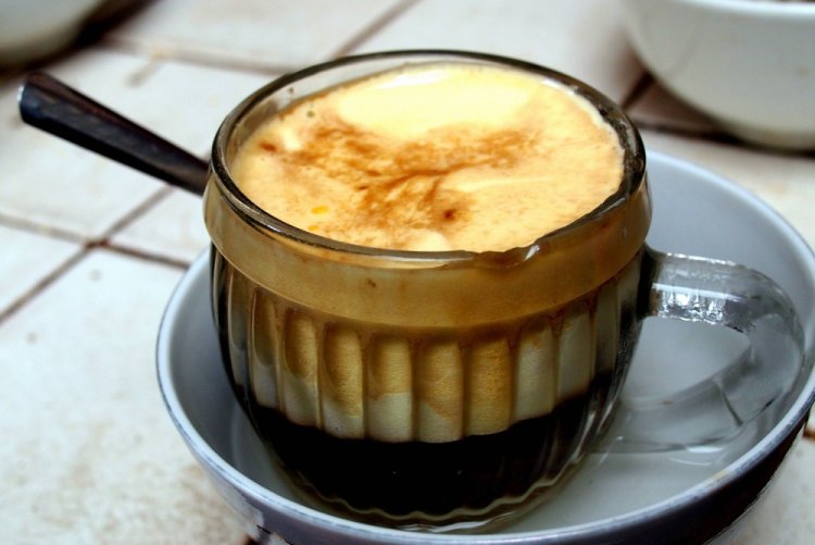 Coffee with Egg Yolk