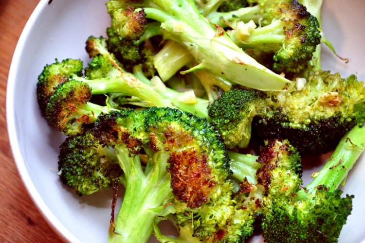 Broccoli with Spices in the Oven