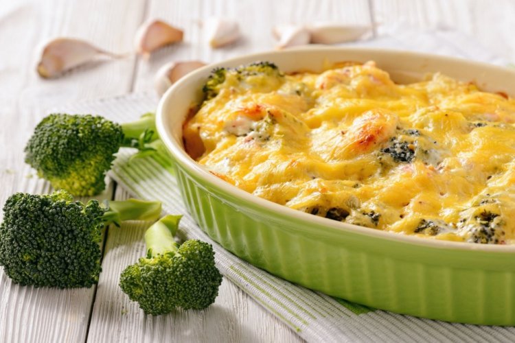 Broccoli with Fish in the Oven