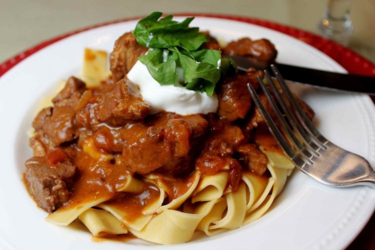 Salsa de cerdo para pasta