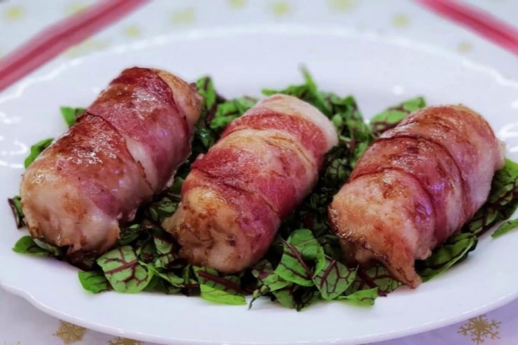 Pan-Fried Chicken Rolls in Bacon