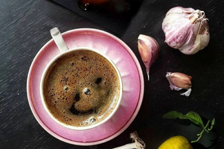 Coffee with Honey and Garlic in a Cezve