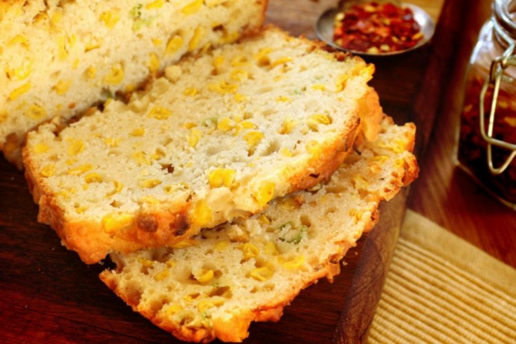 Lenten Cornbread with Canned Corn