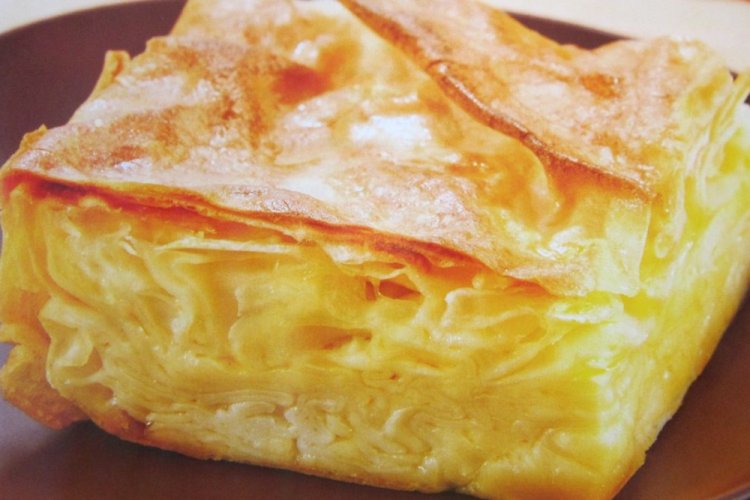 Achma de lavash con queso Adyghe
