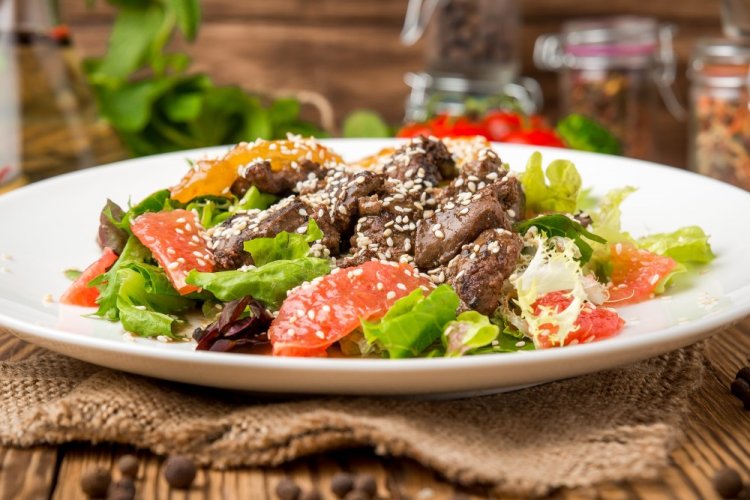 Chicken Liver and Grapefruit Salad