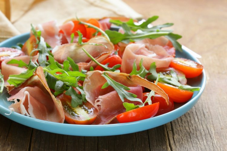 Jamón and Arugula Salad