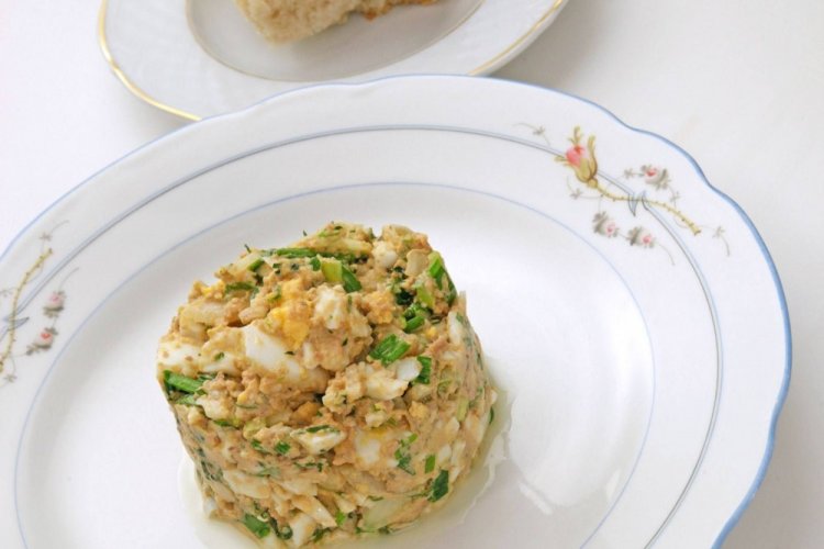 Cod Liver and Rice Salad