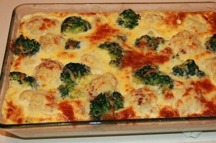 Vegetable Casserole with Broccoli and Cauliflower