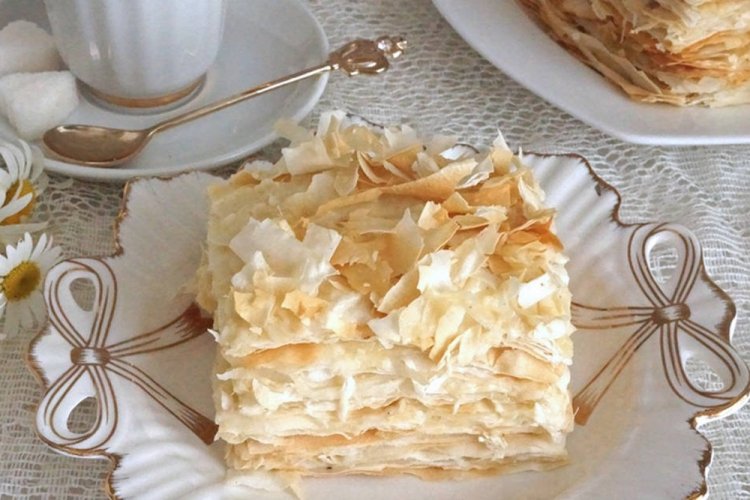 Napoleon Cake with Phyllo Dough