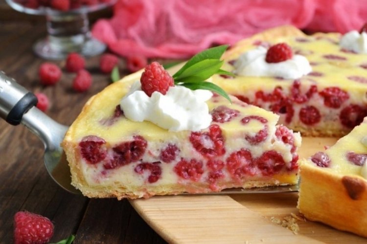 Raspberry Pie with Phyllo Dough