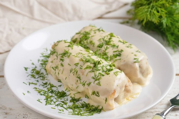 Cabbage Rolls with Sour Cream in the Oven