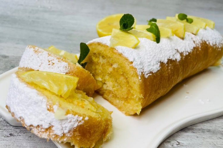 Brazo de gitano con crema pastelera de limón