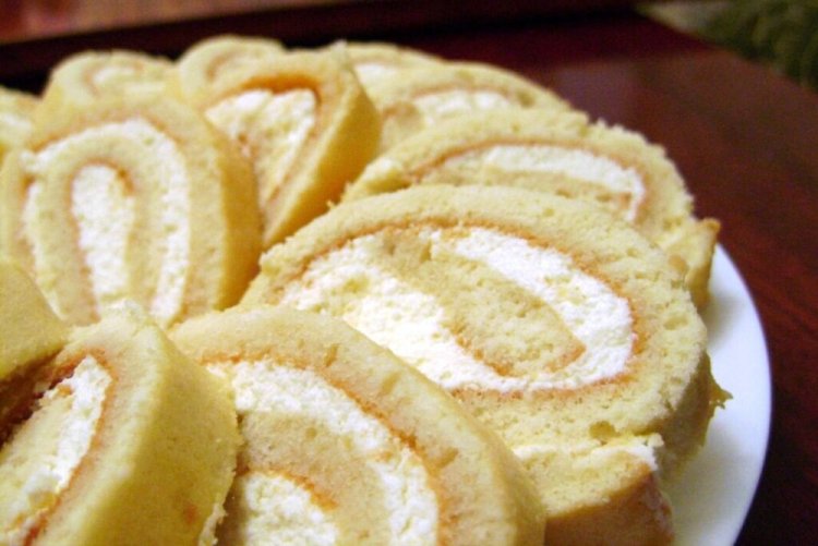 Brazo de gitano con requesón