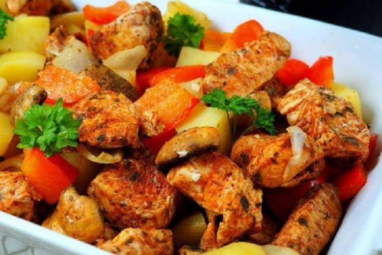 Turkey Fillet with Vegetables in the Oven