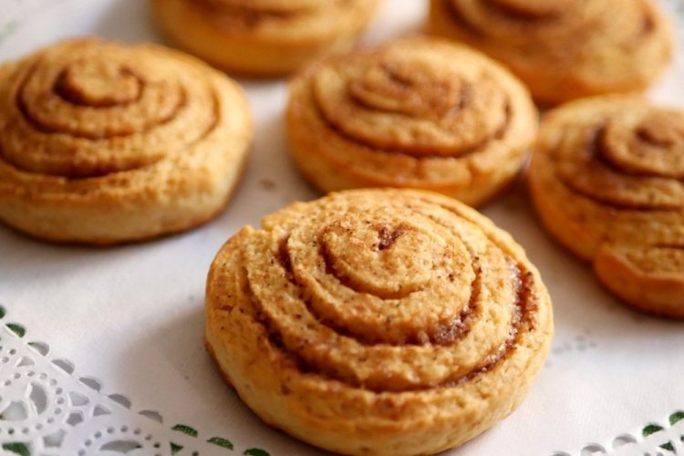 Kefir Cookies with Cinnamon