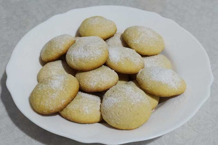 Kefir Cookies with Honey