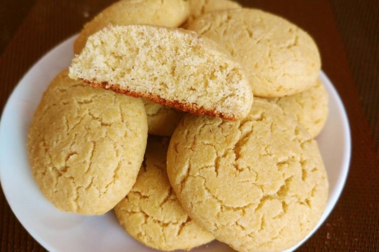 Cornmeal Kefir Cookies