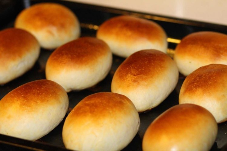 Pirozhki con kéfir y requesón