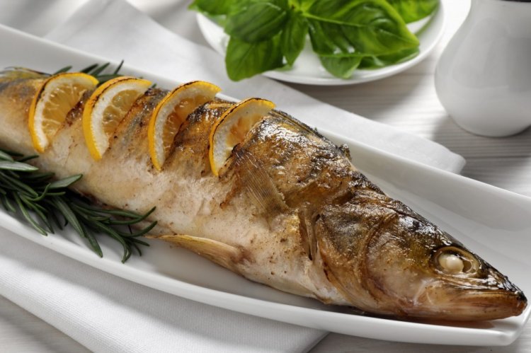 Baked Pike Perch with Lemon