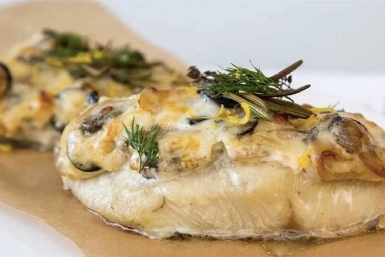 Pike Perch with Mushrooms in the Oven