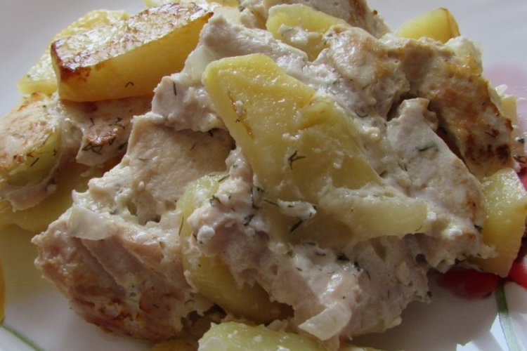 Chicken Fillet with Potatoes in a Roasting Bag