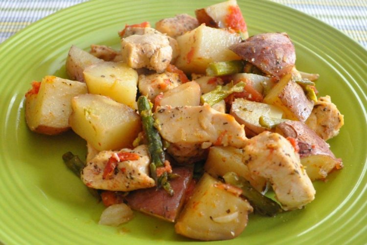 Chicken Fillet with Potatoes and Vegetables in the Oven