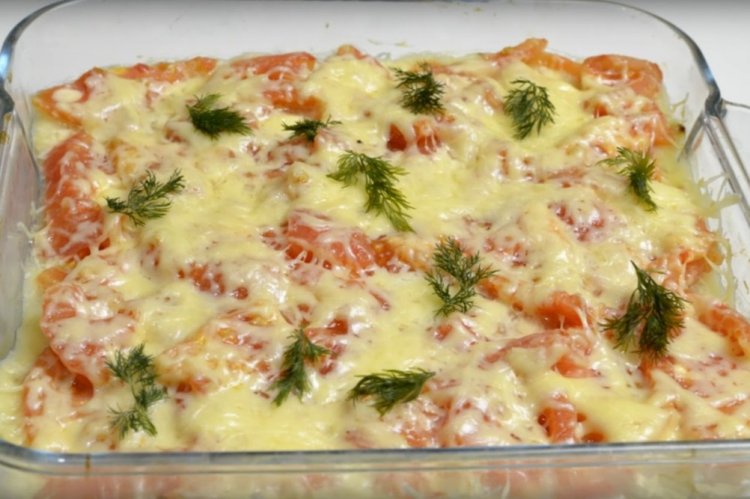 Chicken Fillet with Potatoes in Egg Filling