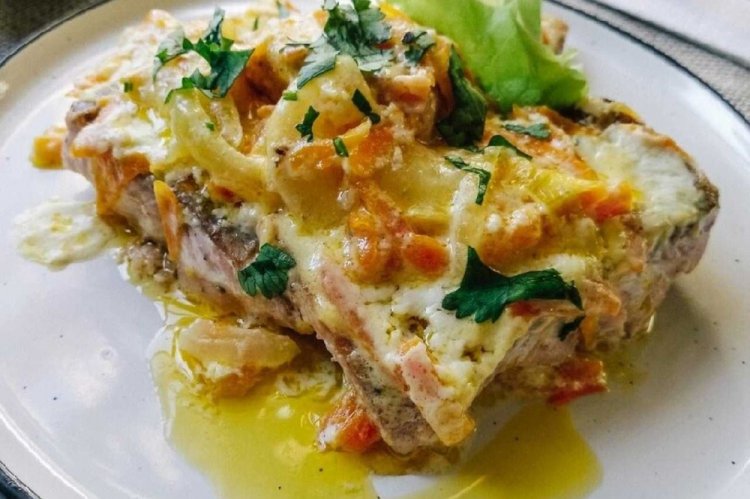 Healthy Pollock with Vegetables in Sour Cream