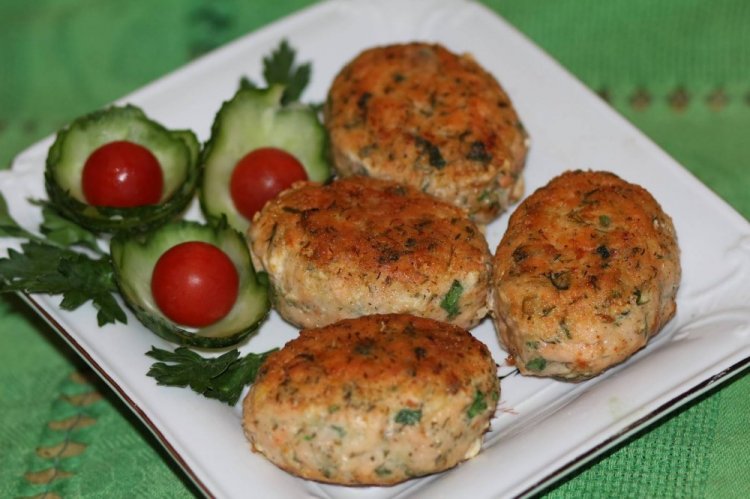 Hamburguesas de pescado dietéticas de abadejo