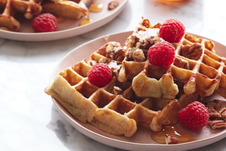 Gofres de frutas saludables con coco