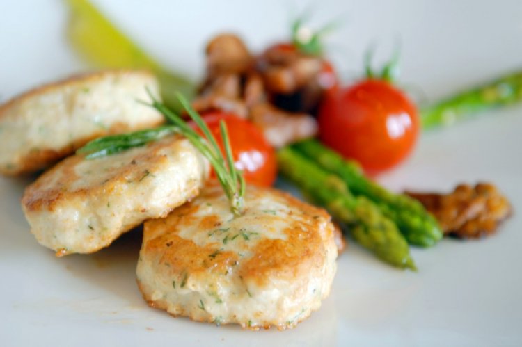 Albóndigas de pollo con requesón