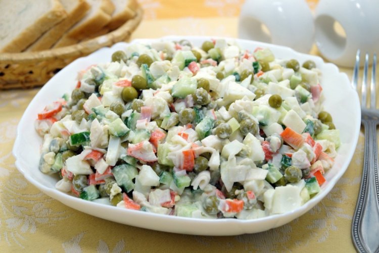 Healthy Crab Stick and Green Pea Salad