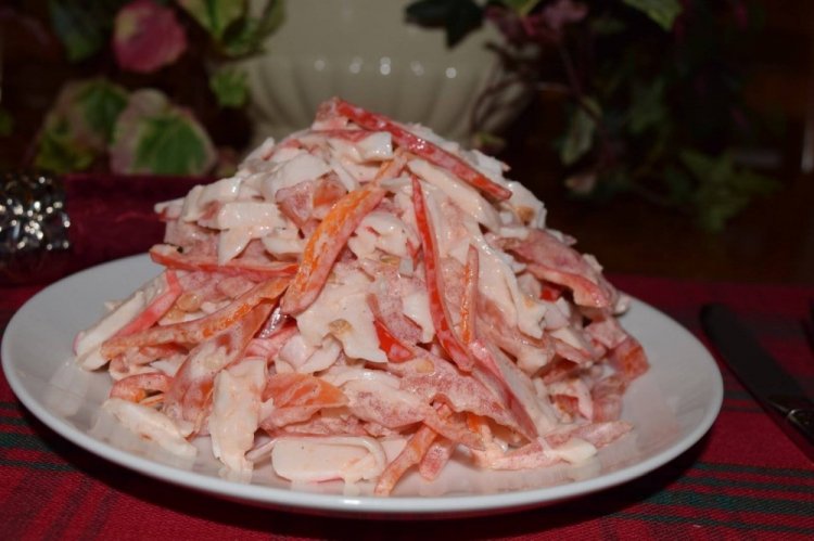 Healthy Crab Stick and Bell Pepper Salad