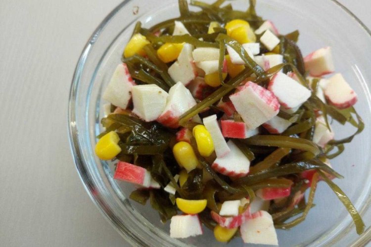 Healthy Crab Stick and Seaweed Salad