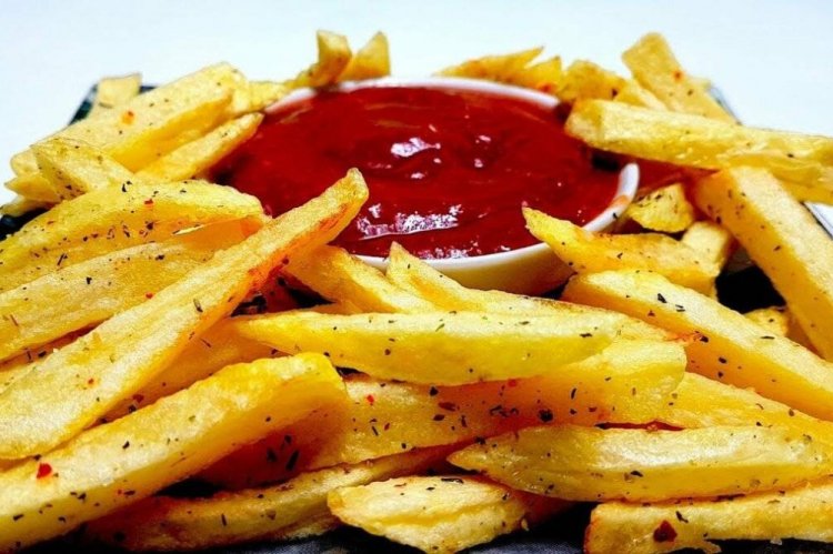 Oven-Baked French Fries with Flour