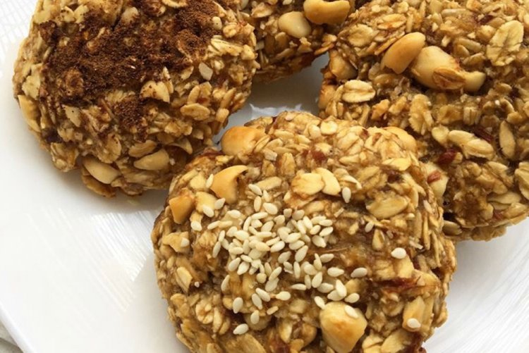 Oatmeal Cookies with Nuts