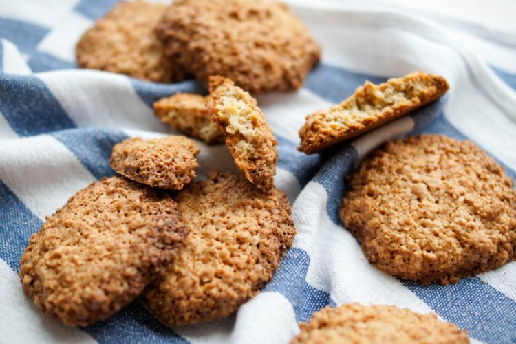 Gluten-Free Oatmeal Cookies