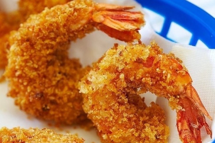 Camarones tempura en hojuelas de maíz