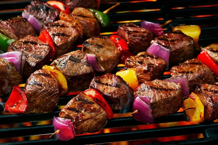 Beef Skewers with Vegetables on the Grill