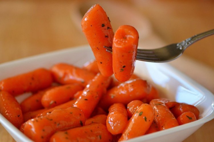 Zanahorias tiernas con romero