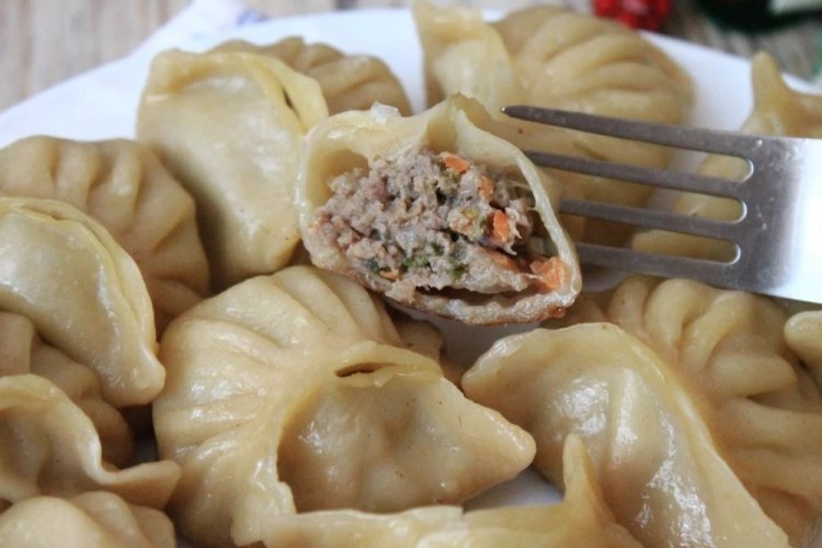 Relleno con sofrito de verduras para pelmeni