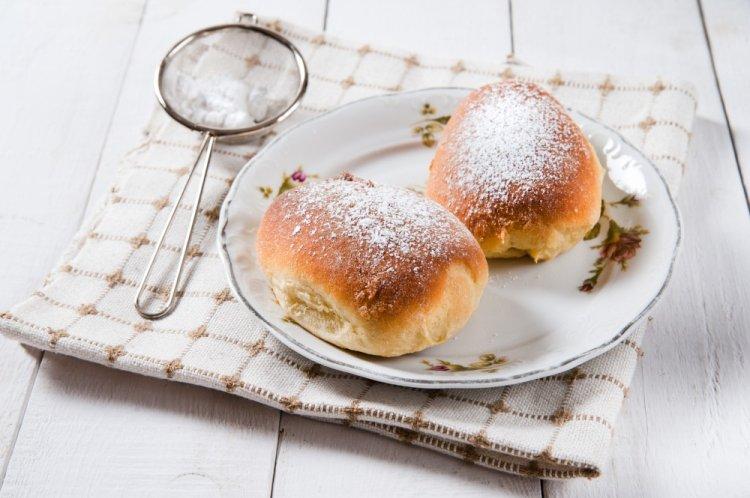 Sweet Condensed Milk Buns