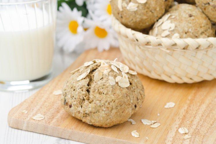 Sweet Oat Buns