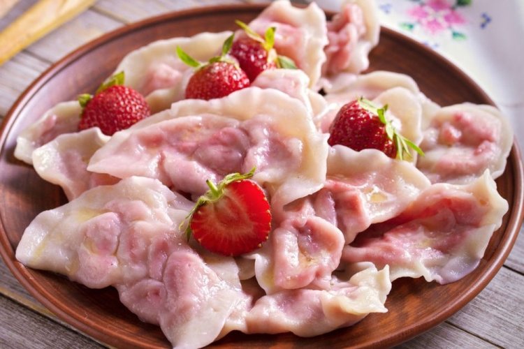 Strawberry Vareniki