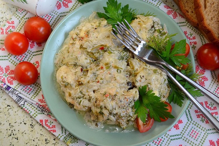 Pollock in Sour Cream with Pickled Cucumbers