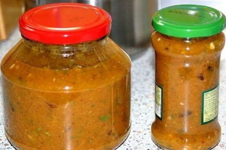 Tkemali de albaricoque para el invierno