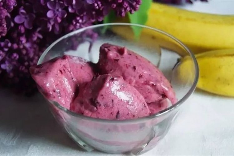Banana and Cherry Ice Cream