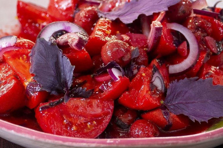 Vegetable Salad with Cherries