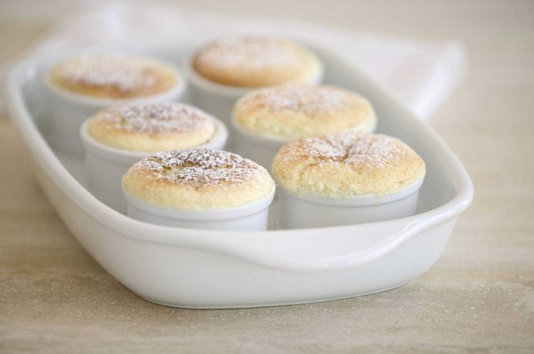 Cottage Cheese Soufflé with Sour Cream Topping in the Oven