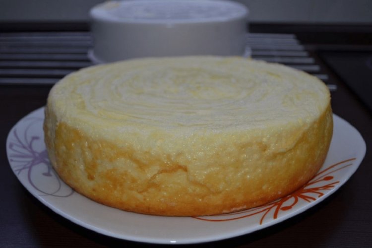 Cottage Cheese Soufflé in a Multicooker